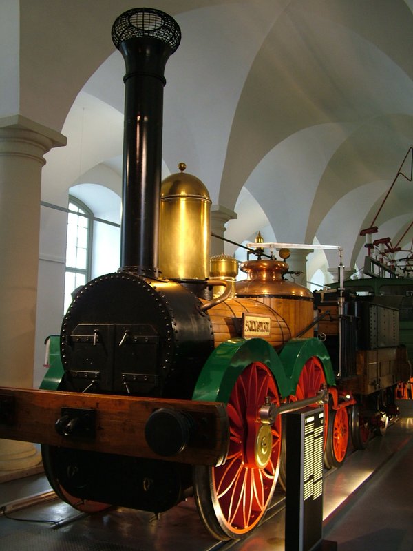 Музей Саксонского Транспорта в городе Дрездене (Фото 5)
